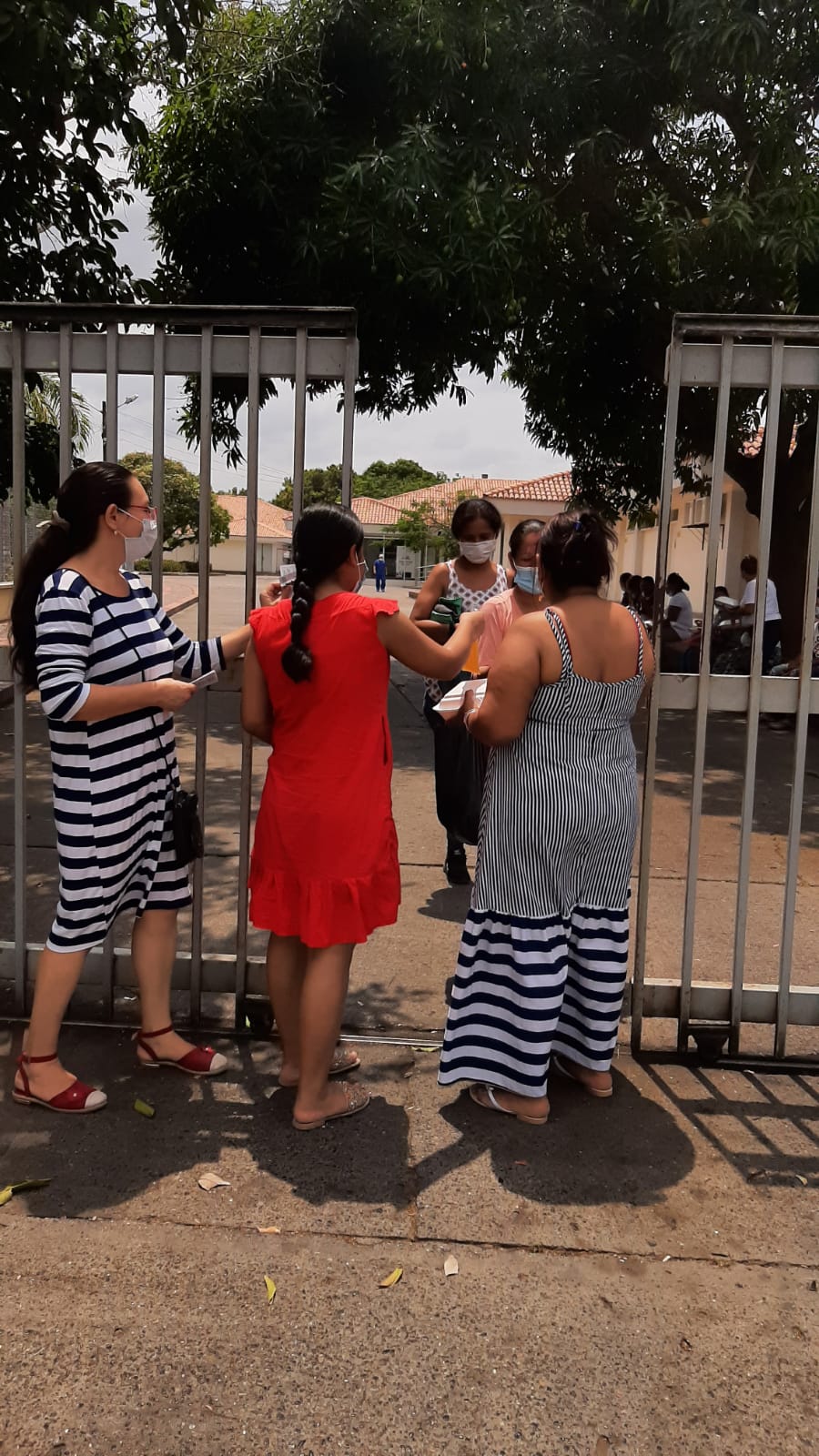 Madre e hija en la fundación